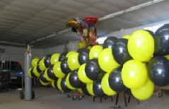 Girlande-aus-Luftballons-Ballongirlande-Werbeservice