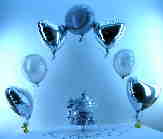 Silberne-Herzen-Bouquet-aus-Luftballons-25-Dekoration-Silberne-Hochzeit