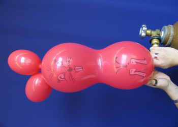 Luftballonfiguren richtig aufblasen